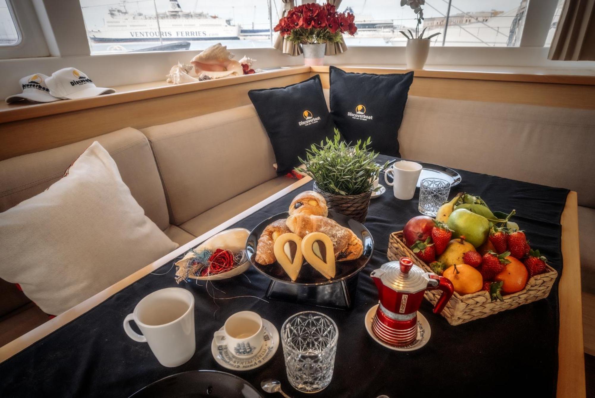 Discoverboat - Pita - Exclusive Boat&Breakfast Bari Eksteriør bilde